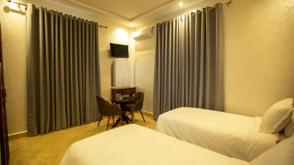 Guest room at Hotel De Paris Casablanca